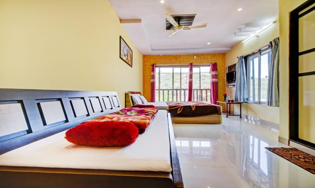 Green Park Cottage Mahābaleshwar Esterno foto